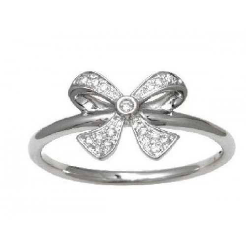 Ring white gold and diamonds