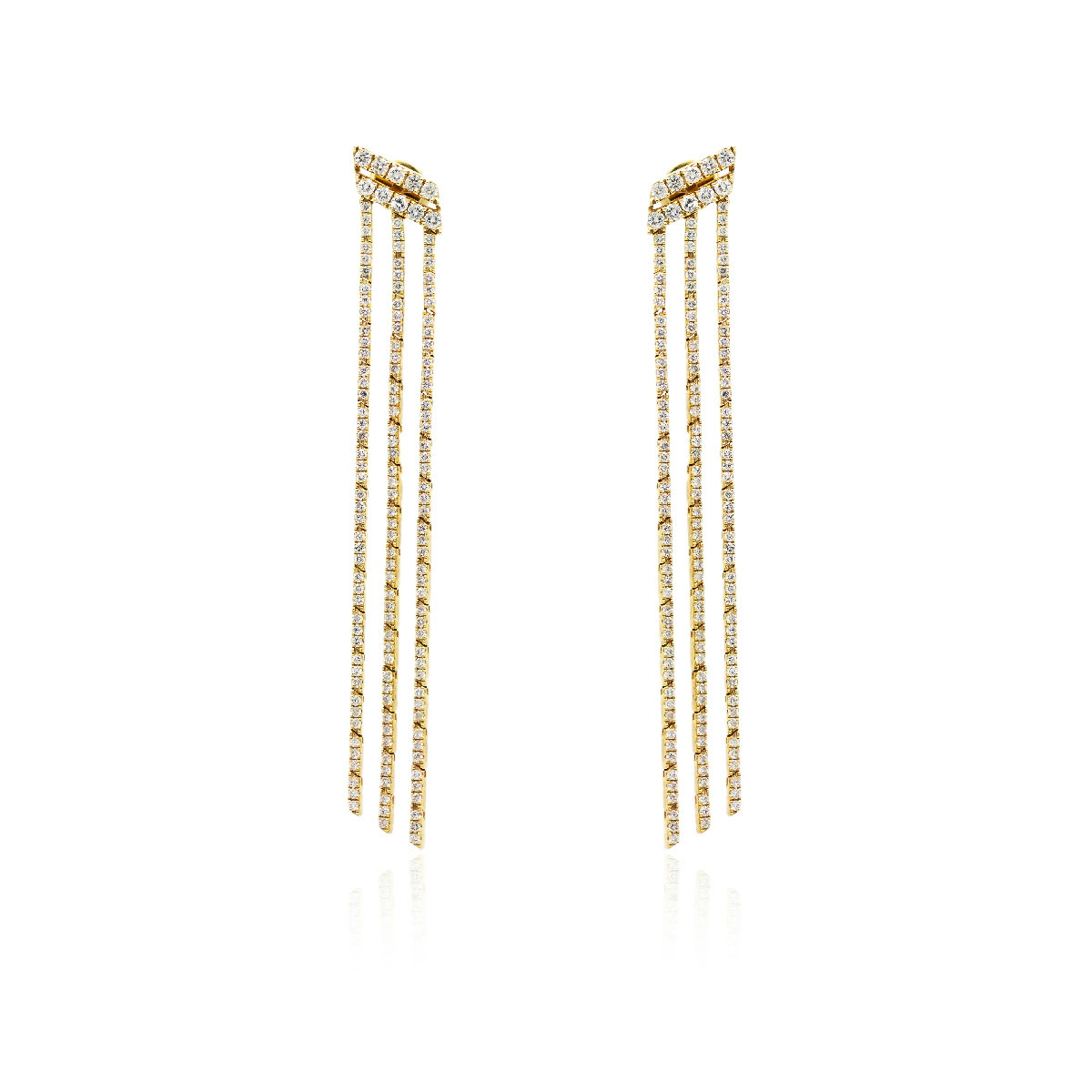 Earrings gold and diamonds