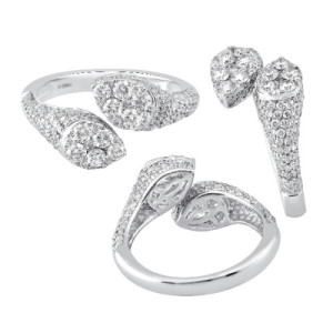 Ring gold and diamonds