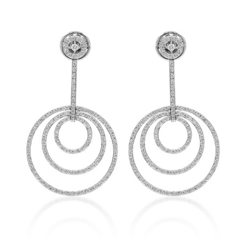 Earrings gold and diamonds