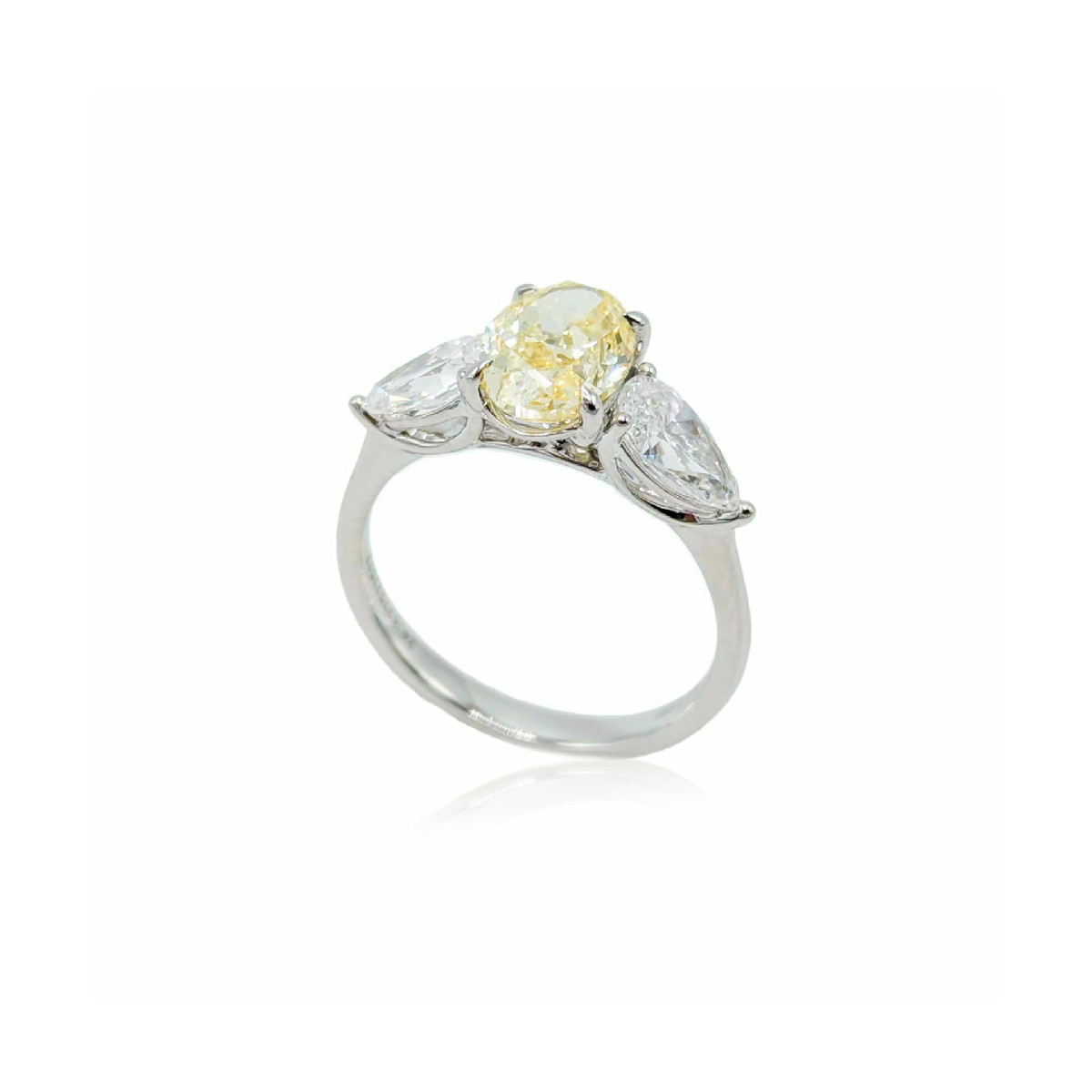 Lab-Grown Diamond Ring