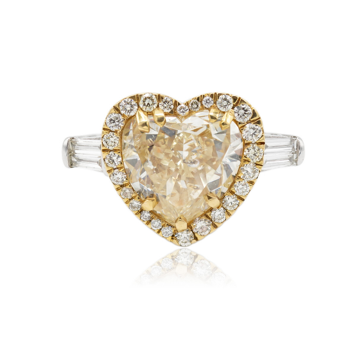 Gold and diamond Ring