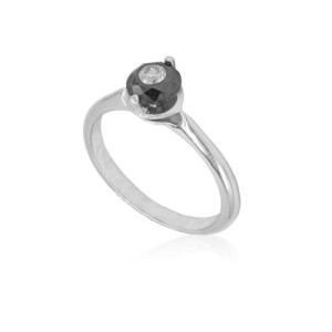 Anillo diamante negro