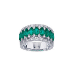 Emerald ring