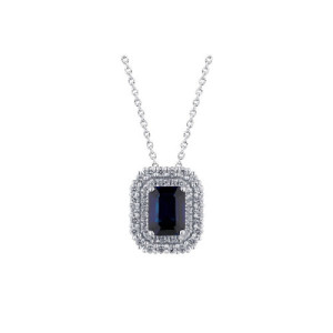 Regal pendant