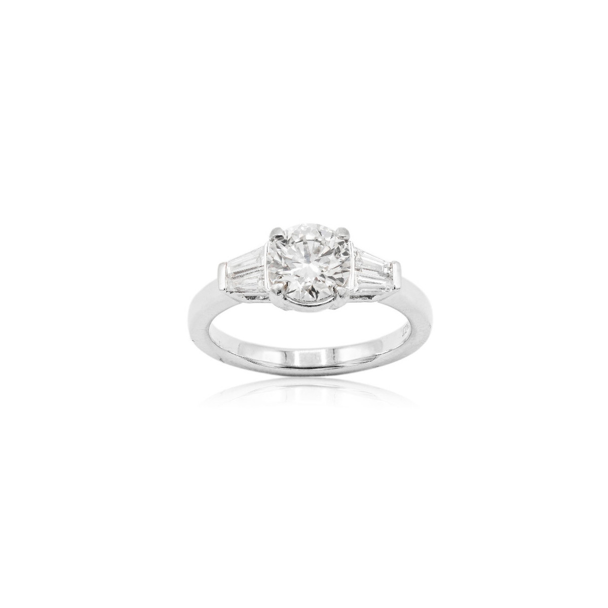 Gold and diamonds ring