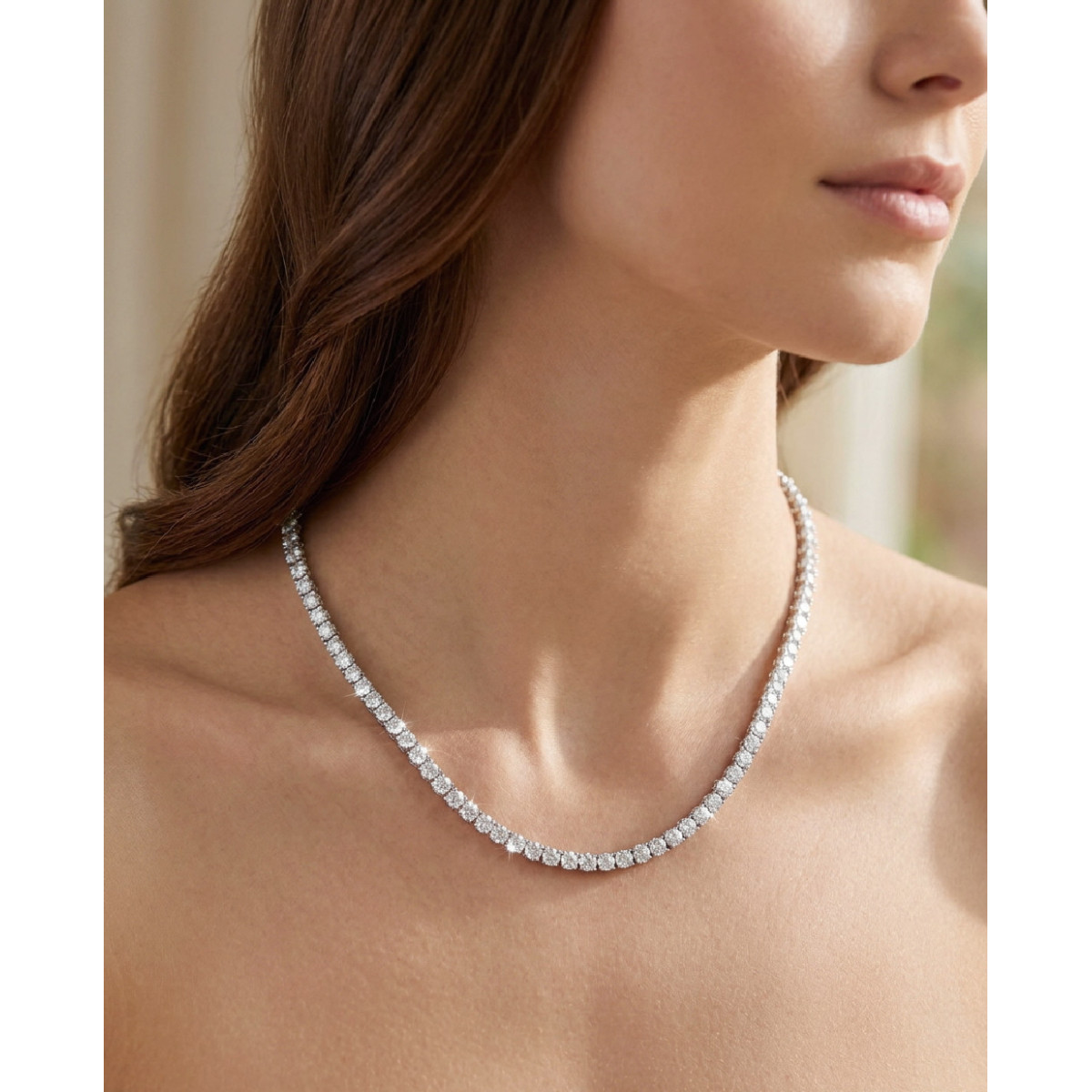 Glimmer necklace